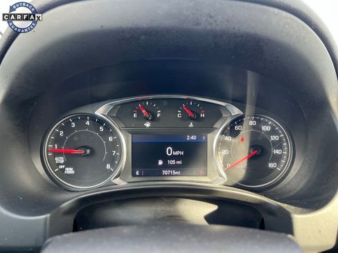 Used 2023 GMC Terrain SLT image 13