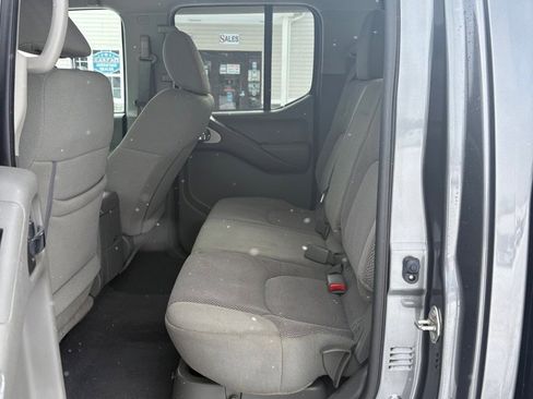 Used 2019 Nissan Frontier SV w/ Value Truck Package image 10