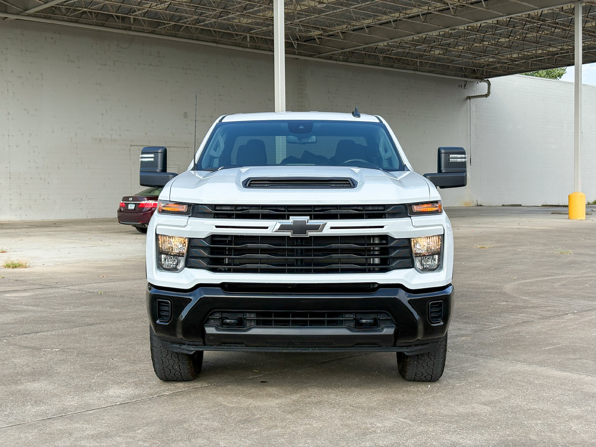 Used 2025 Chevrolet Silverado 2500 Custom w/ Custom Convenience Package AWD/4WD image 4