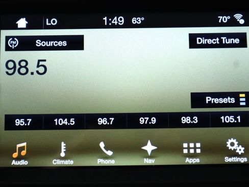 Used 2016 Lincoln Navigator Select RWD image 16
