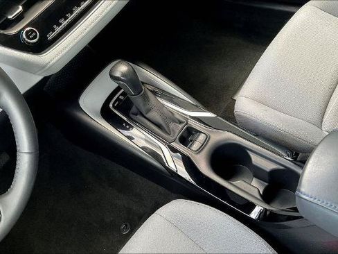 Used 2020 Toyota Corolla SE FWD image 16