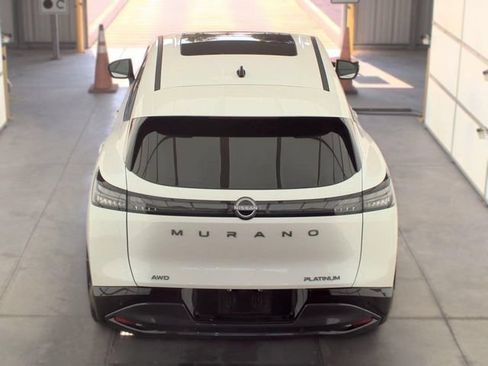 Certified 2026 Nissan Murano Platinum AWD/4WD image 9