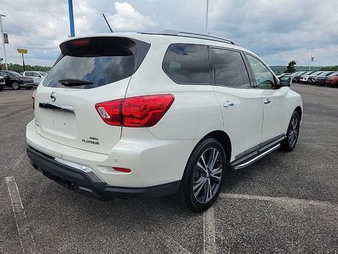 Used 2018 Nissan Pathfinder Platinum AWD/4WD image 7