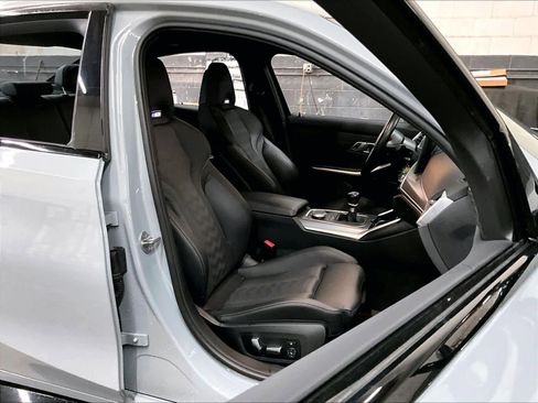 Used 2023 BMW M3 w/ Executive Package image 10