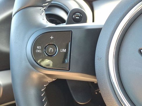 Used 2024 MINI Cooper S image 22