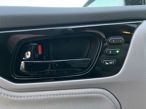 Used 2024 Honda Odyssey Elite image 12