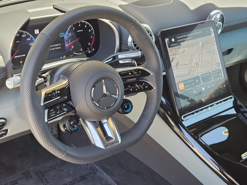 Certified 2025 Mercedes-Benz SL 55 AMG 4MATIC image 21