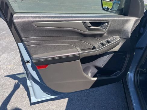 Used 2024 Ford Escape Active AWD/4WD image 14