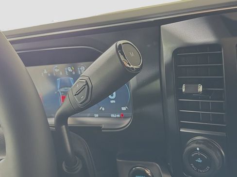 New 2026 Ford F250 Platinum AWD/4WD image 19