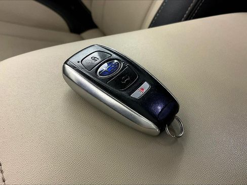 Used 2023 Subaru Outback Limited AWD/4WD image 34