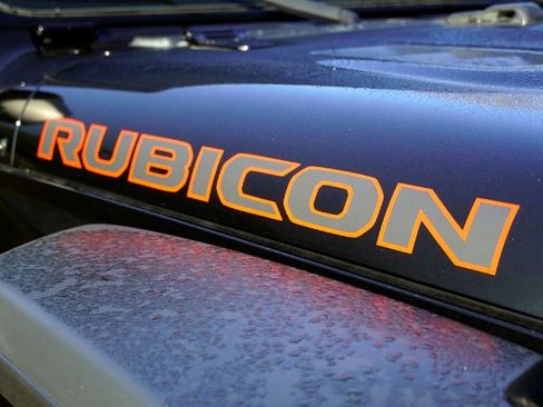 Used 2022 Jeep Gladiator Rubicon w/ Safety Group image 11