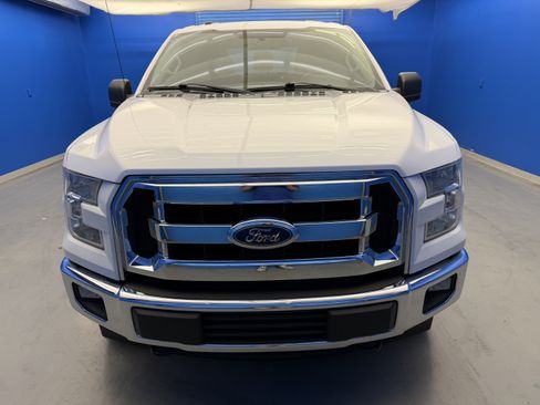 Used 2017 Ford F150 XLT AWD/4WD image 3