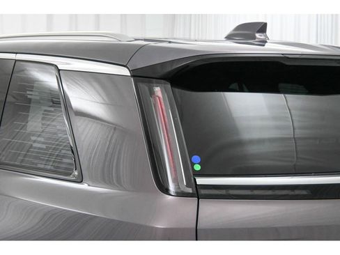 New 2026 Cadillac Vistiq Premium Luxury image 10