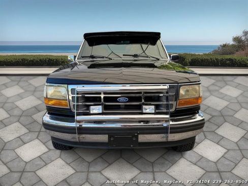 Used 1992 Ford Bronco image 3