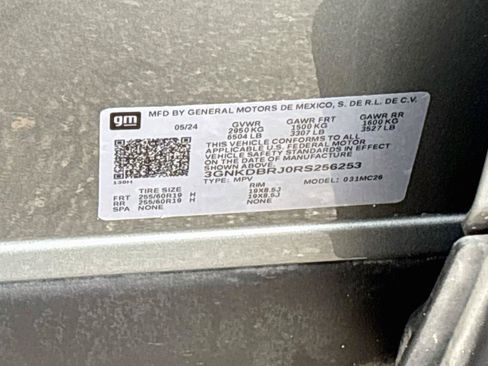 Used 2024 Chevrolet Blazer EV LT AWD/4WD image 32