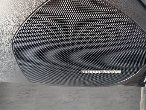 Used 2011 Buick Regal CXL Turbo w/ TO4 Preferred Equipment Group image 9