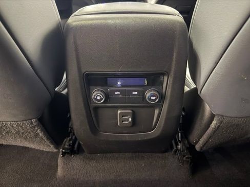 Certified 2023 Buick Enclave Essence w/ Experience Buick Package FWD image 25