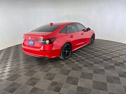 Used 2025 Honda Civic Sport image 6