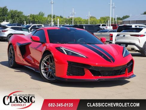 Used 2024 Chevrolet Corvette Z06 RWD image 1