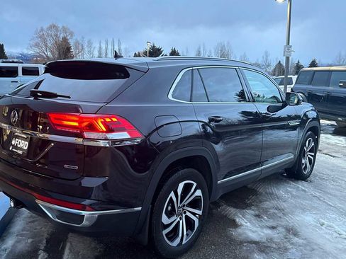 Used 2021 Volkswagen Atlas Cross Sport SEL Premium w/ Luggage Net & Mats Package image 6