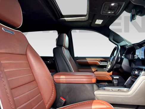 Certified 2023 GMC Sierra 1500 Denali Ultimate image 13