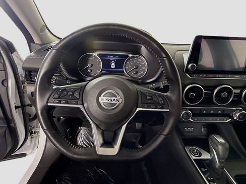 Used 2023 Nissan Sentra SV FWD image 13