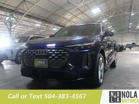Used 2025 Audi Q5 Premium Plus AWD/4WD image 2