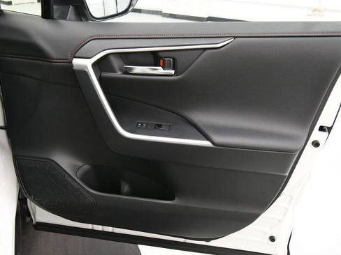 Used 2022 Toyota RAV4 XSE w/ Weather Package AWD/4WD image 35