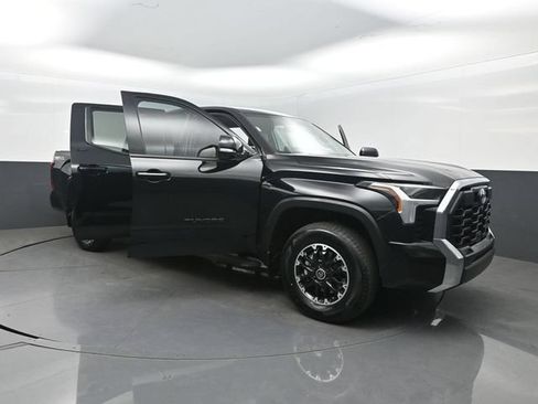 Used 2022 Toyota Tundra SR5 RWD image 39