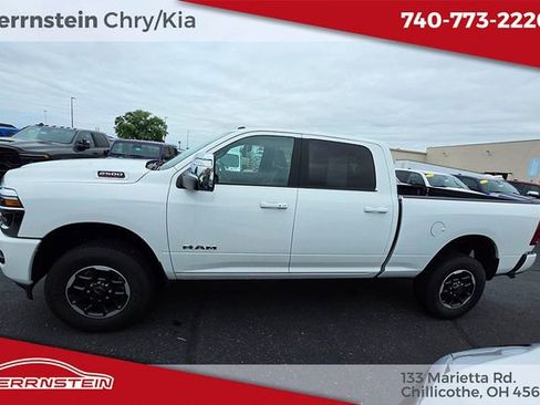 Used 2026 RAM 2500 Laramie AWD/4WD image 4