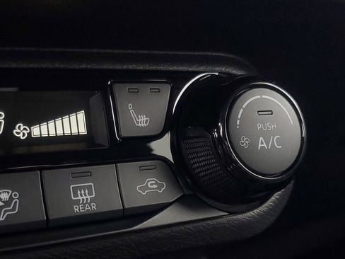 New 2026 Nissan Kicks SV image 21