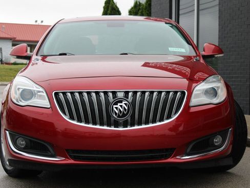 Used 2015 Buick Regal Premium FWD image 2