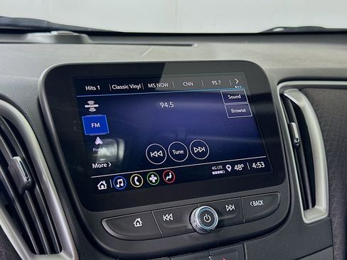 Used 2022 Chevrolet Malibu LT image 27