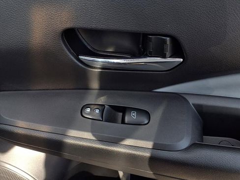 Used 2021 Nissan Kicks SR w/ SR Premium Package image 24