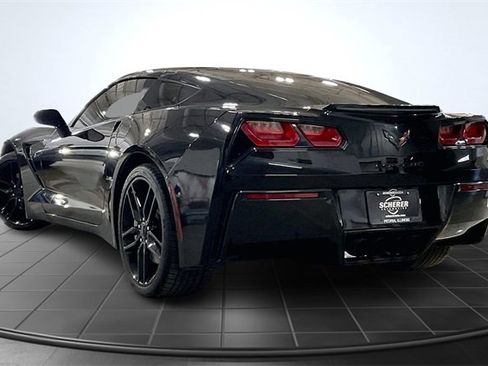 Used 2019 Chevrolet Corvette Stingray Coupe w/ Carbon Flash Badge Package image 13