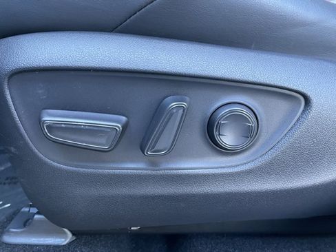 Used 2022 Toyota RAV4 XSE image 26