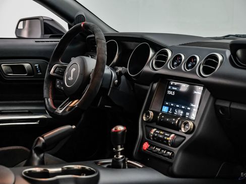 Used 2016 Ford Mustang Shelby GT350R w/ GT350R Equipment Group 920A image 47