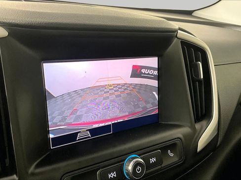 Used 2024 GMC Terrain SLE w/ Driver Convenience Package FWD image 26