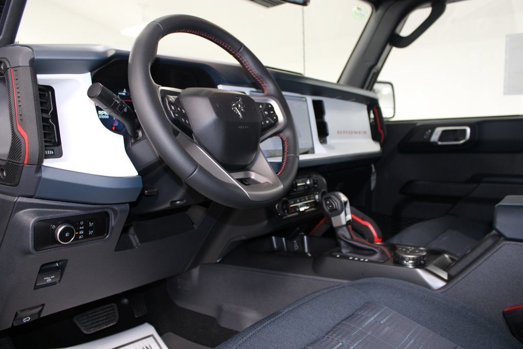 New 2026 Ford Bronco Heritage Edition AWD/4WD image 22
