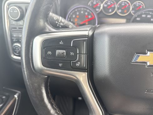 Used 2022 Chevrolet Silverado 2500 LT w/ Convenience Package AWD/4WD image 19