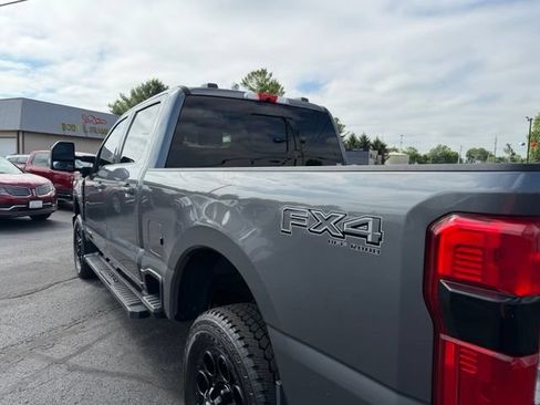 Used 2024 Ford F250 Lariat w/ Lariat Ultimate Package AWD/4WD image 15