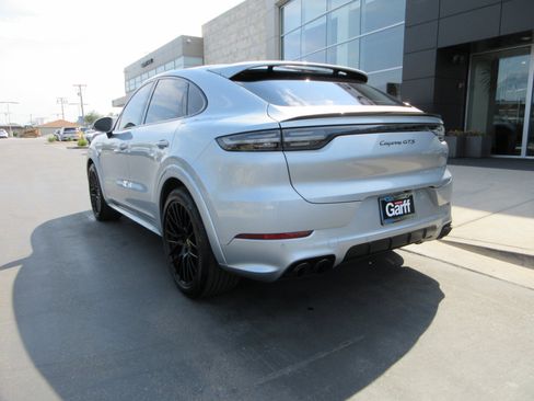 Used 2021 Porsche Cayenne GTS AWD/4WD image 7