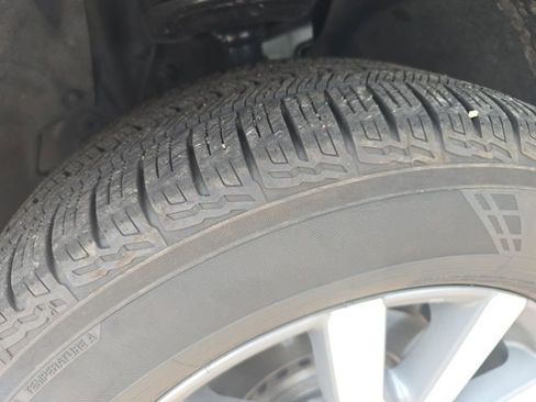 Used 2020 Honda Pilot EX-L image 4