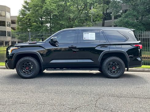 Used 2023 Toyota Sequoia TRD Pro AWD/4WD image 8