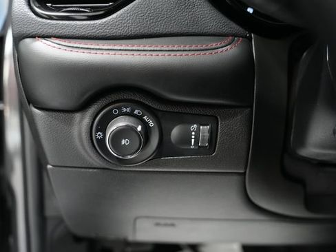 Used 2023 Dodge Durango R/T AWD/4WD image 12