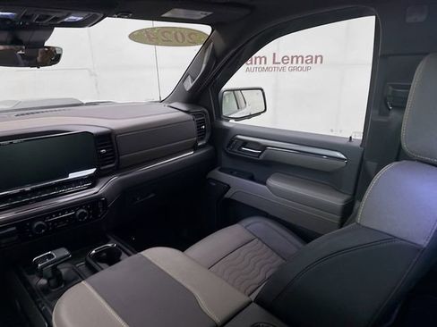 Used 2024 Chevrolet Silverado 1500 ZR2 w/ Technology Package image 27
