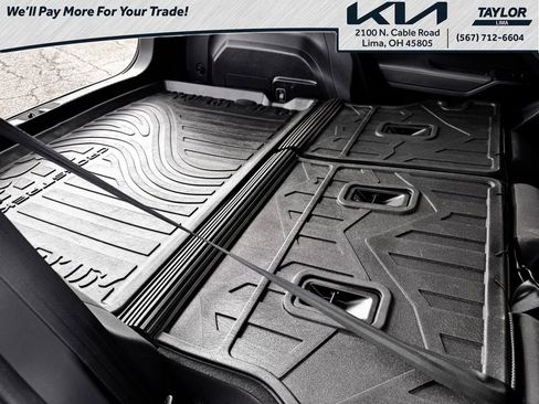 Used 2024 Subaru Crosstrek 2.0i Premium w/ Crosstrek Mirror Package image 24