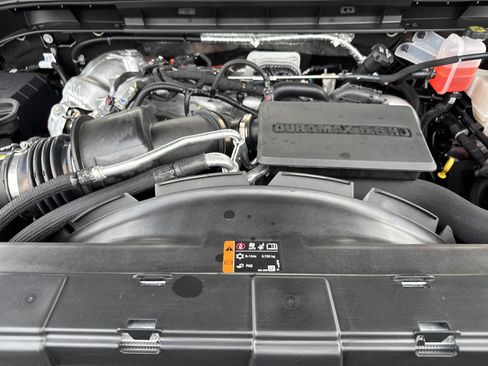 New 2025 GMC Sierra 2500 Denali w/ Denali Reserve Package image 32