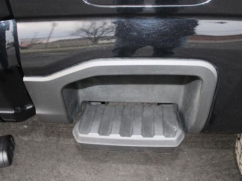 Used 2023 Ford F350 Lariat w/ FX4 Off-Road Package image 14