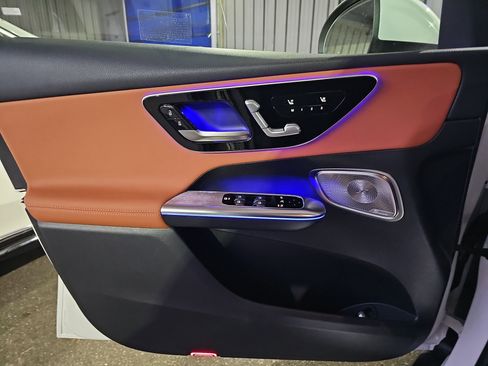 New 2026 Mercedes-Benz GLC 300 image 28